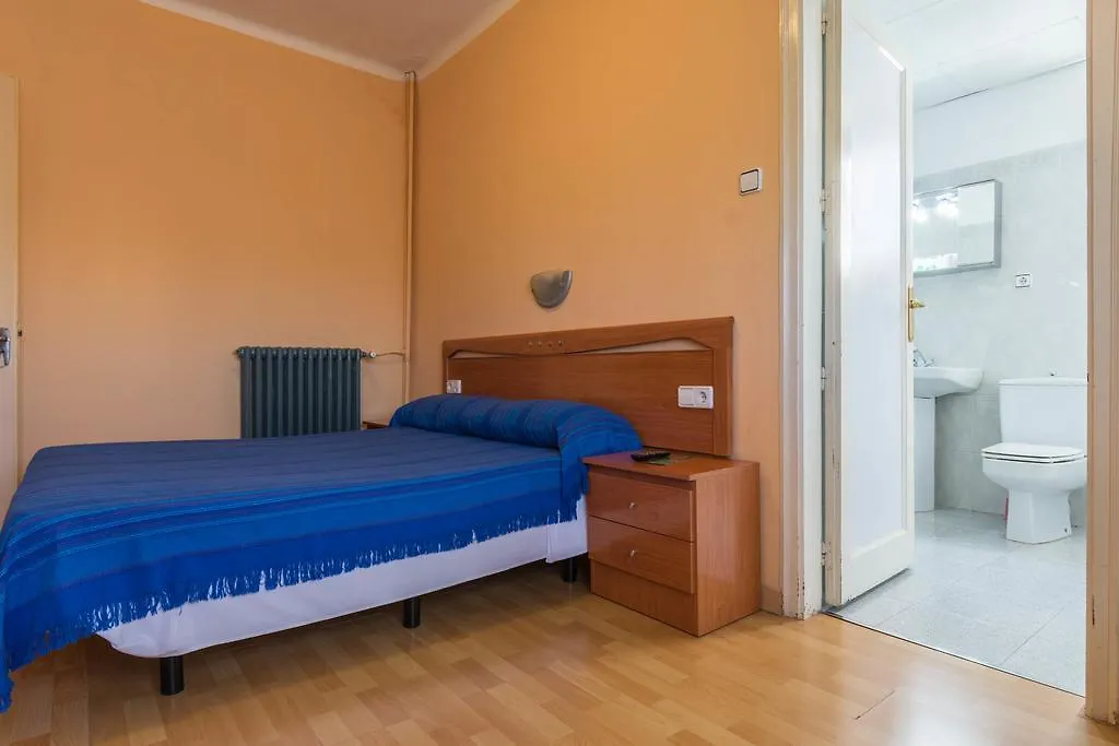 Hostal Urgell Balaguer Guest house